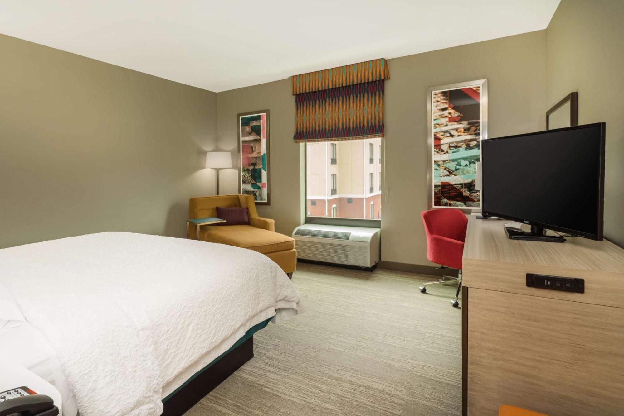 Hampton Inn Newport Zewnętrze zdjęcie