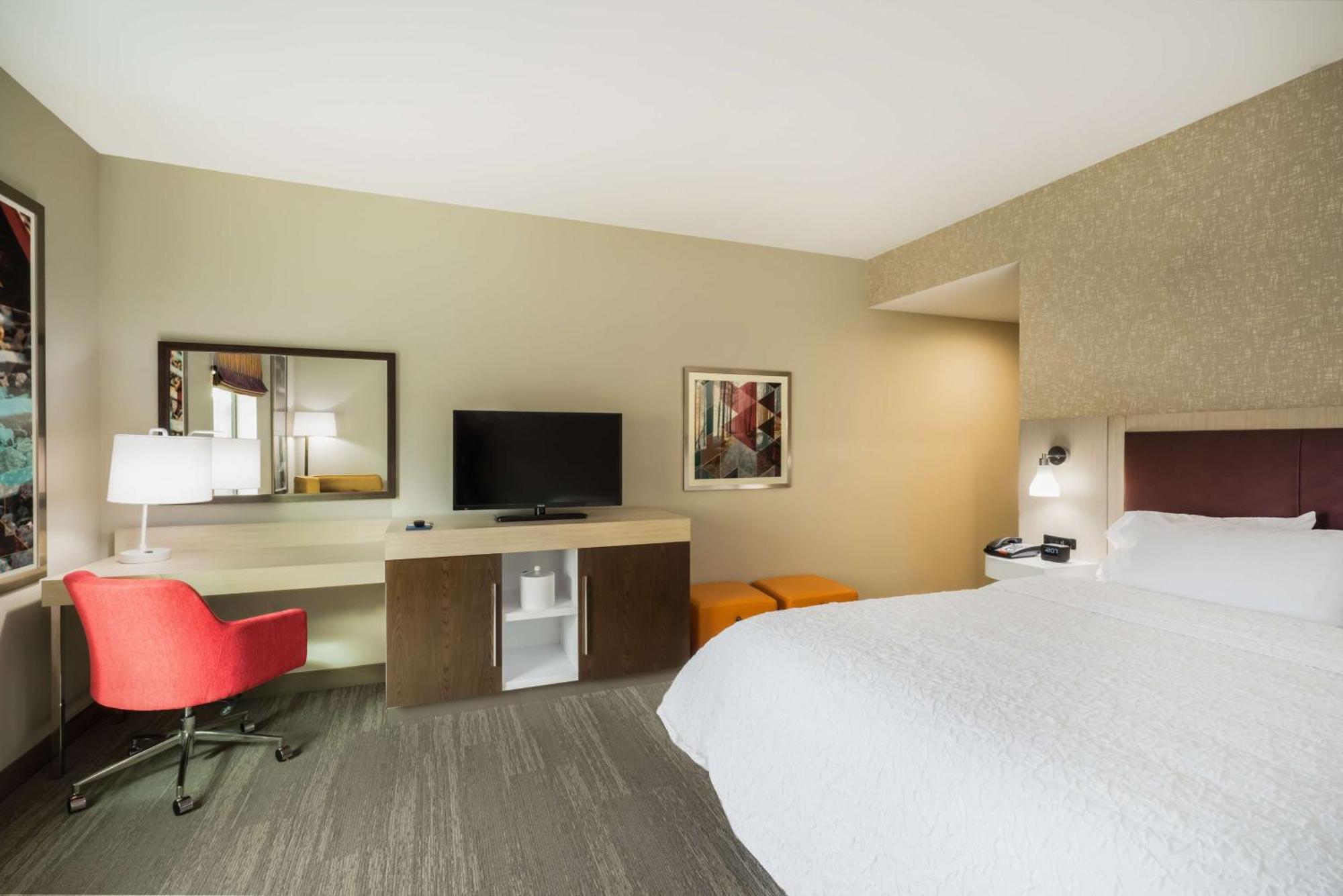 Hampton Inn Newport Zewnętrze zdjęcie